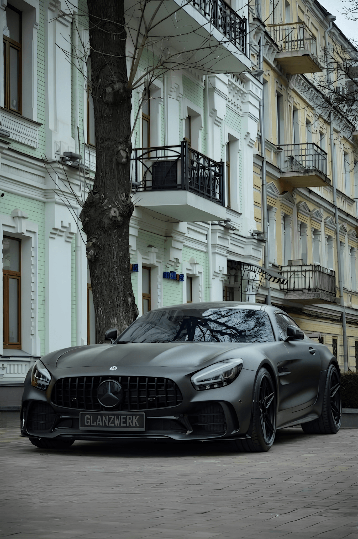 Mercedes-Benz Limousine gepflegt